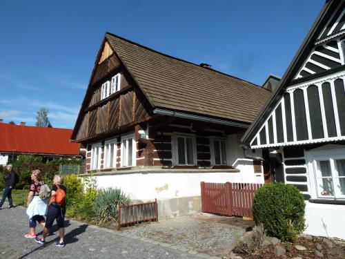 Výlet - Jilemnické muzeum,zastávka ve Vrchlabí, rozhledna Žalý - 14. září 2019